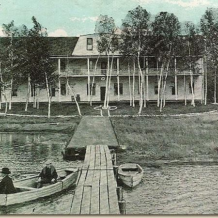 Historic Birch Lodge And Motel Trout Lake エクステリア 写真